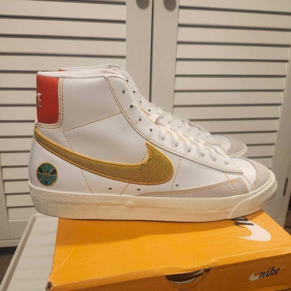 Blazer Mid ‘77 VNTG - Picture 2 of 6